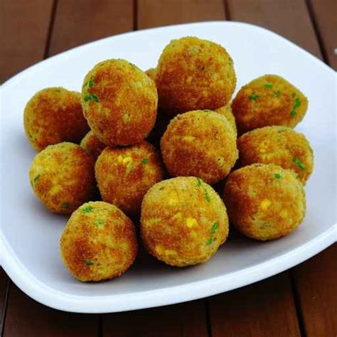 Рецепты PRO - Кукурузные шарики с ветчиной и сыром