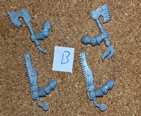 WARHAMMER 40K CHAOS Space Marine Bits Khorne Berserker Hand Weapons