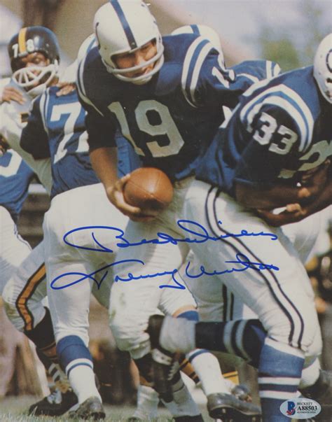 Johnny Unitas Signed Colts 8x10 Photo Inscribed Best Wishes Beckett