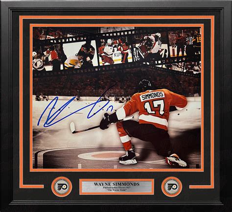 Wayne Simmonds Philadelphia Flyers Autographed 11" x 14" Framed Collage