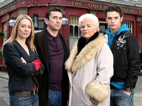 Eastenders, Eastenders cast, Kellie shirley