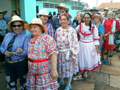 G1 Festa junina anima idosos no Espaço da Melhor Idade em