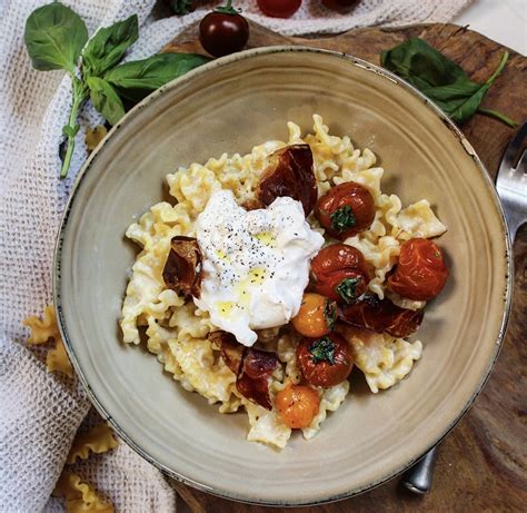 PÂTES TOMATES CERISES RÔTIES COPPA BURRATA