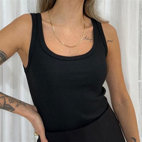 Regata Feminina em Ribana Canelada Blusinha Básica Shopee Brasil