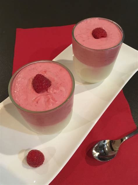 Duo De Mousses Chocolat Blanc Et Framboises Les Papilles De Karen