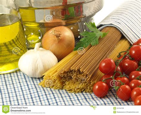 Piatto Dellitaliano Degli Spaghetti Fotografia Stock Immagine Di