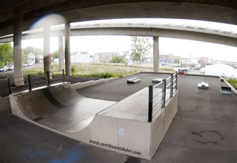 Duluth Midtown Park Minnesota Skatepark