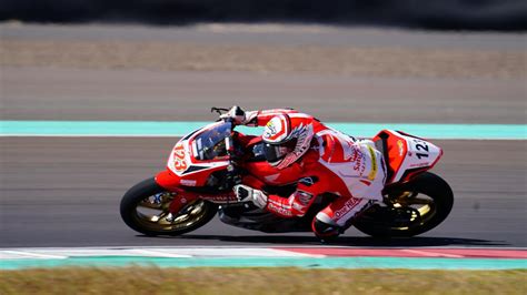 Dua Rider Astra Honda Rileks Jelang Seri Penentuan Juara AP250 ARRC