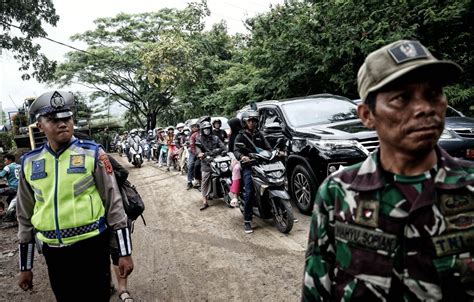 Jalur Cipanas Cianjur Sudah Bisa Dilalui Kendaraan