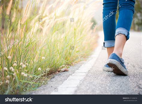 6670 Legs Walking Away Images Stock Photos And Vectors Shutterstock