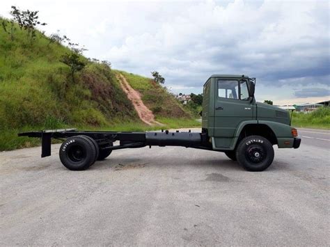 Pin De Grossier Merle Em Mercedes Benz L1418 4x4