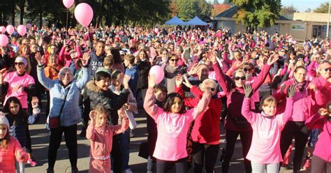 Autun Plus De 1 500 Participantes Pour Octobre Rose