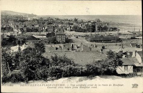 Ansichtskarte Postkarte Deauville Calvados La Plage Fleurie Vue