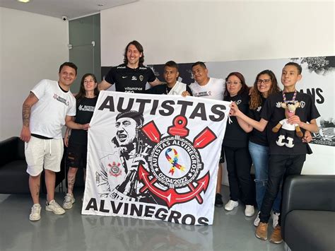 Motivo De Orgulho Diz Goleiro C Ssio Sobre Autistas Alvinegros