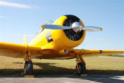 Vintage yellow airplane stock photo. Image of veteran - 5093146