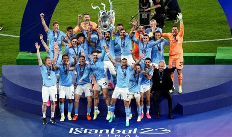 Imaginile Bucuriei Juc Torilor Lui Manchester City Dup Ce Au C Tigat