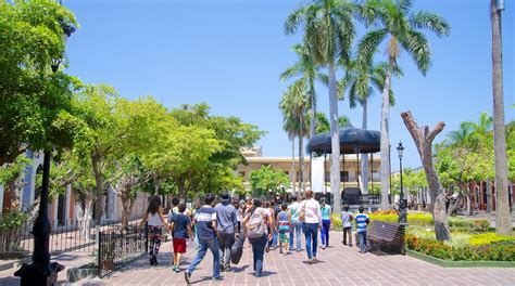 Visit Plaza Machado in Mazatlán | Expedia