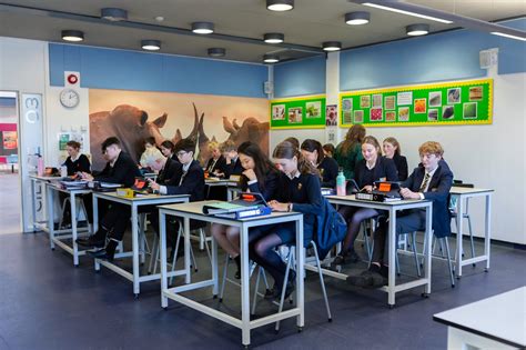 Pupils From Cranleigh China Visit Cranleigh School Cranleigh School