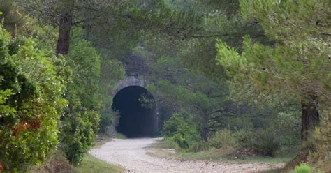 La Vía Verde Del Río Serpis Un Pasaje Directo Al Pasado Industrial De