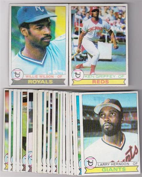 25 Different 1979 Topps Baseball Cards Ken Griffey More Property Room