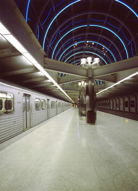 Yorkdale Station Tsa