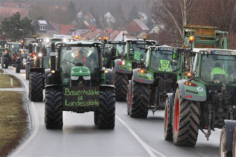 Ampel Rudert Zur Ck Regierung Mildert K Rzungen F R Landwirte Was