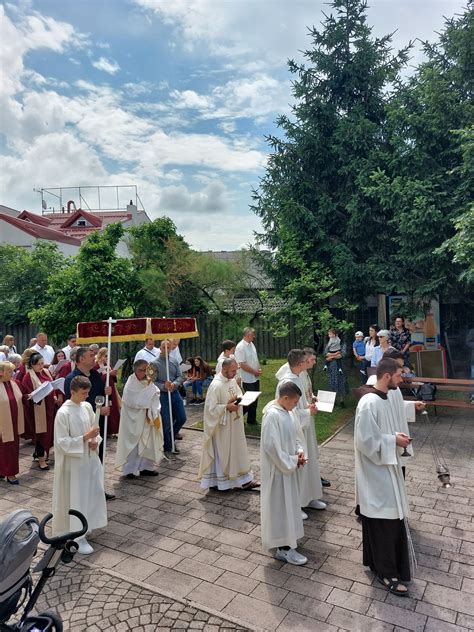 U Zagrebu Sve Ano Proslavljena Svetkovina Tijelova Franjevci