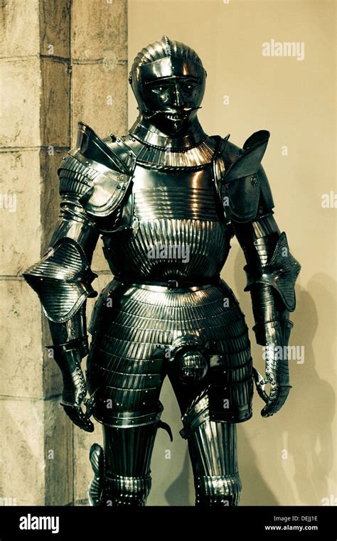 Knight Armour Museum Stock Photos & Knight Armour Museum Stock Images ...