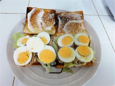 Sardine And Sliced Egg Sandwich Thailand 1 Dollar Meals