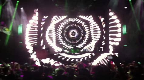 Bassnectar Frog Song Basslights Miami Youtube