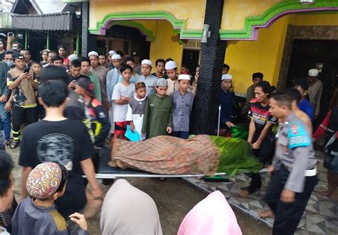 Jatuh Dari Kapal Seorang Pedagang Tewas Tenggelam Di Sungai Kapuas Murung