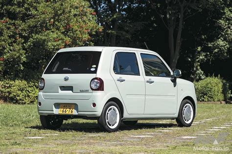 Daihatsu Mira Tocot