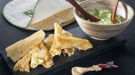 Receta de Chicharrón de queso con guacamole picante de Enrique