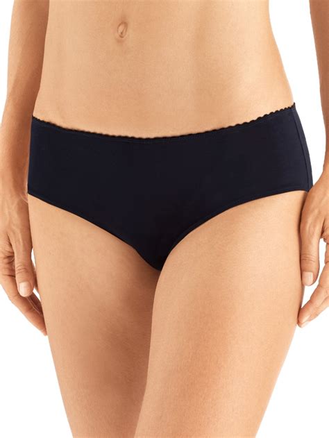 HANRO Satin Deluxe Panty Fuer Damen 071061 Dornbeck De