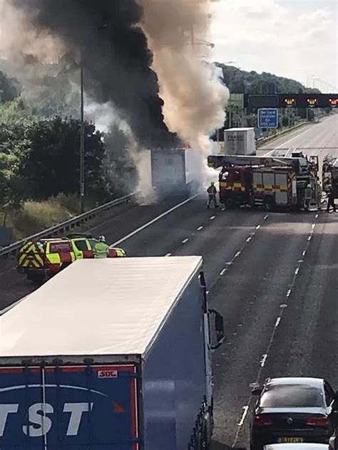 Recap As All Traffic Stopped On M62 Near Huddersfield After Lorry