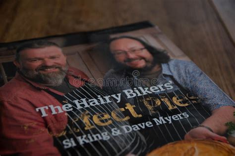 Si King and David Myers Perfect Pies Cookbook by the Hairy Bikers. Celeb Chefs Teach How To Cook ...