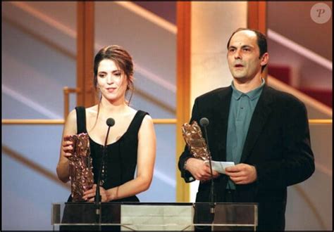 Photo Il Va Remettre Le Prix D Honneur Agn S Jaoui Son Amie Avec