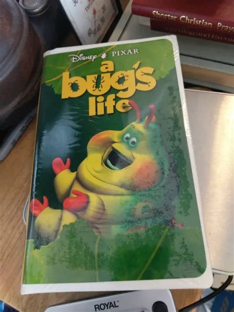 Disney Pixar A Bug S Life Clamshell Vhs Cassette Tape Eur