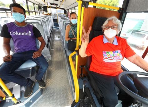 Transportistas De Cooperativas En Managua Reciben Buses Nuevos