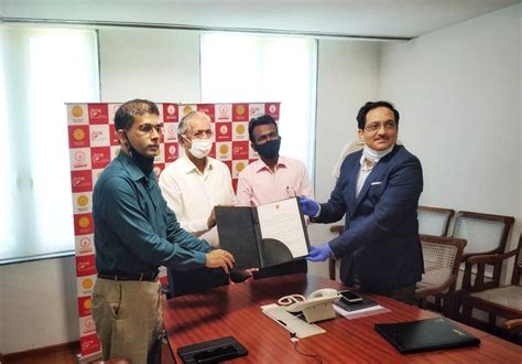 Welspun One Signs A Cr Mou With The State Government Of Maharashtra