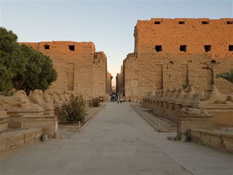 Templo Karnak El Mayor Complejo De Templos De Egipto Foto De Archivo