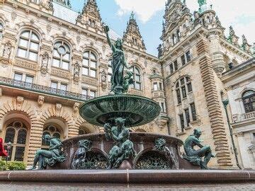 The Best Free Walking Tours In Hamburg Guruwalk Cities In Europe