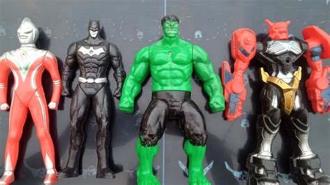 Mencari Mainan Hulk Scibidi Toilet Batman Ultraman Cosmos Transformer