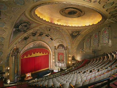 Warner Grand Theatre | Discover Los Angeles