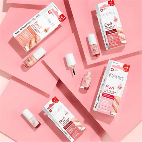 Eveline Nail Therapy Professional skoncentrowana odżywka do paznokci nadająca kolor w nude