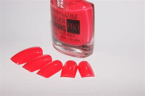 Maybelline Hot Salsa Nail Polish Review The Sunday Girl