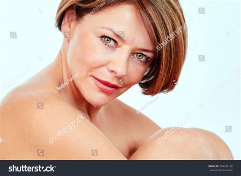 10 763 Close Pretty Mature Face Images Stock Photos Vectors Shutterstock