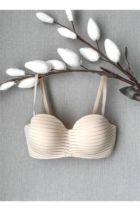 La Noche Lingerie Ten Rengi Bej Straplez Toparlayıcı Lotus Sütyen Fiyatı Yorumları