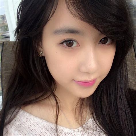 Hot girl thích chơi DOTA gây sốt cộng đồng game thủ Việt