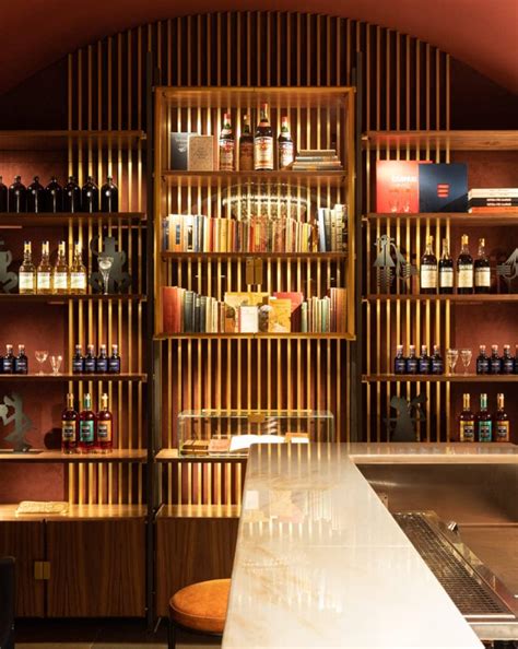 davide gaspari hall   camparino  galleria